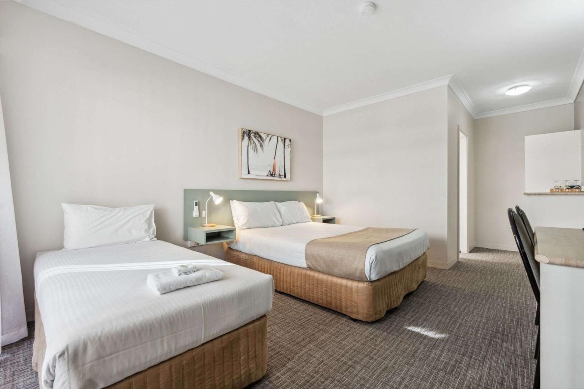 Econo Lodge Dockside Glenelg アデレード エクステリア 写真