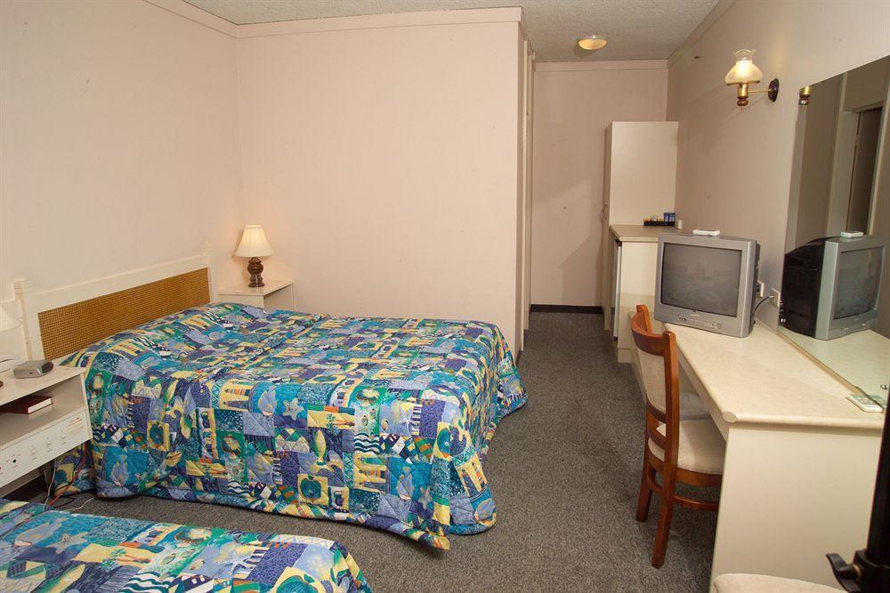 Econo Lodge Dockside Glenelg アデレード エクステリア 写真