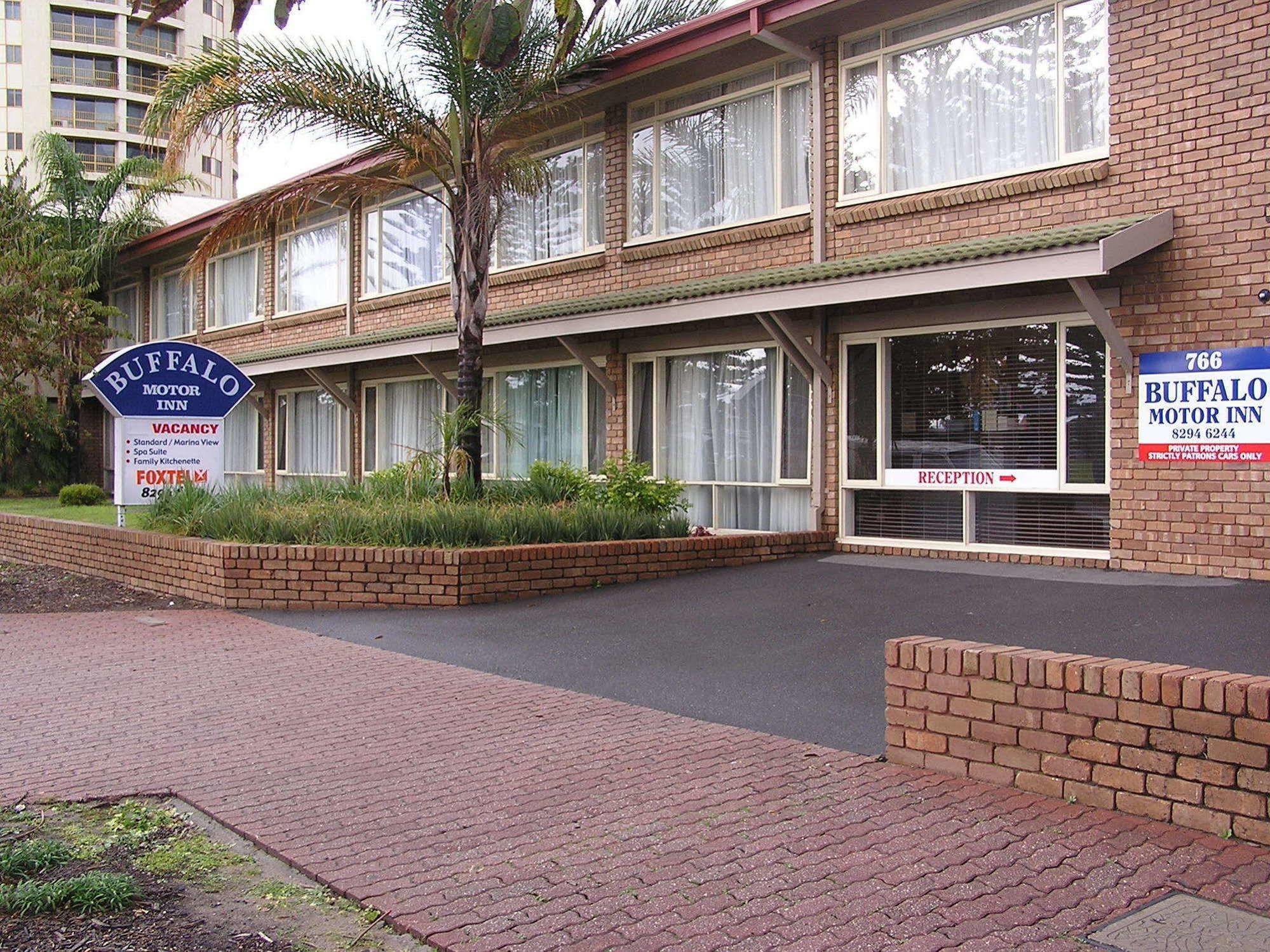 Econo Lodge Dockside Glenelg アデレード エクステリア 写真